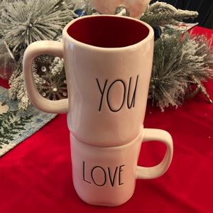 NWT Rae Dunn V-Day Mug
